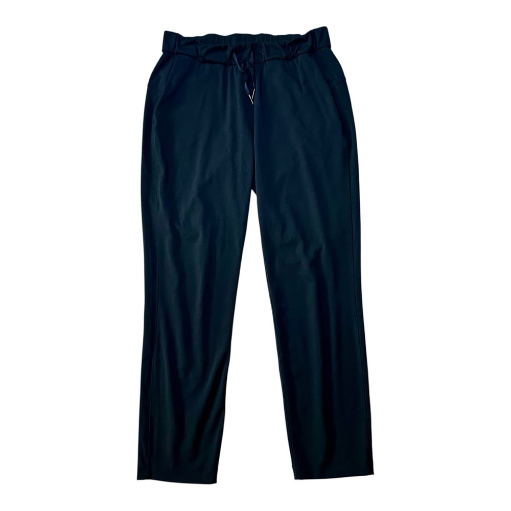 Lululemon Athletica Women’s Black Casual Joggers, New Condition, Size 6